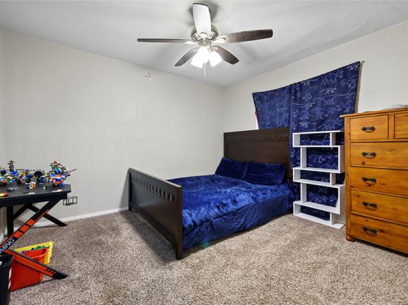 242 Saint Finans Way, Houston TX 77015