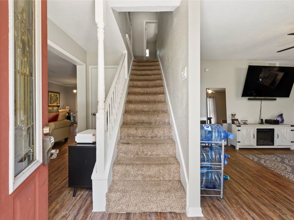 242 Saint Finans Way, Houston TX 77015