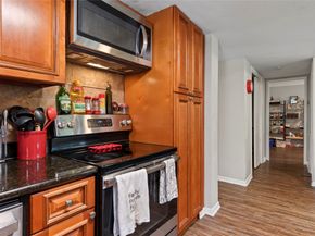 242 Saint Finans Way, Houston TX 77015