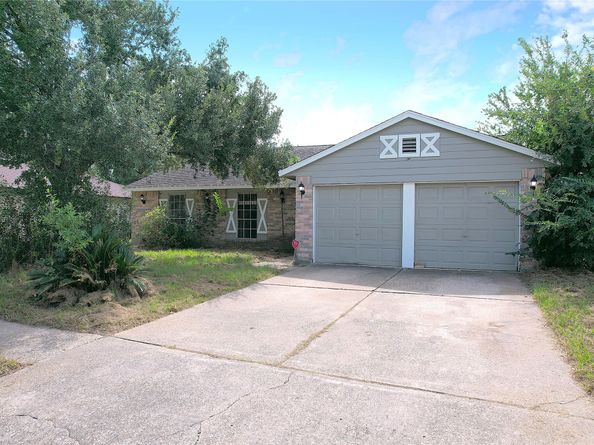 3319 Breckenridge Drive, Houston TX 77066