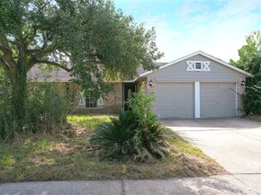 3319 Breckenridge Drive, Houston TX 77066