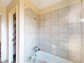 3319 Breckenridge Drive, Houston TX 77066