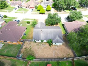 3319 Breckenridge Drive, Houston TX 77066