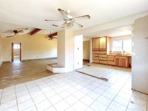 3319 Breckenridge Drive, Houston TX 77066