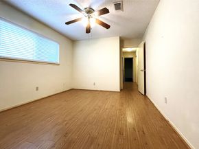 6203 Gladewell Drive, Houston TX 77072