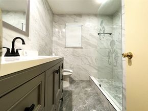 6203 Gladewell Drive, Houston TX 77072