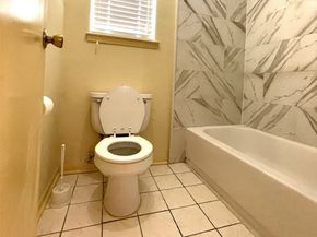 6203 Gladewell Drive, Houston TX 77072