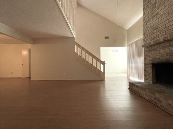 6203 Gladewell Drive, Houston TX 77072