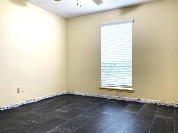 6203 Gladewell Drive, Houston TX 77072