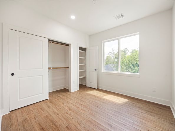 3107 Stonwall Street, Houston TX 77020