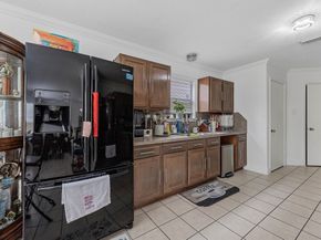 5002 Grasilla Drive, Houston TX 77045
