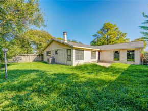 1510 Chestnut Tree Lane, Houston TX 77067