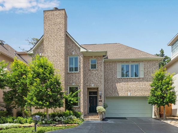 130 Park Laureate, Houston TX 77024