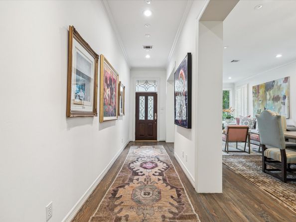 130 Park Laureate, Houston TX 77024
