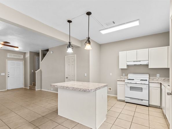 16802 Pine Castle Drive, Houston TX 77095