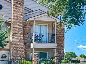 3770 Lovers Wood Lane