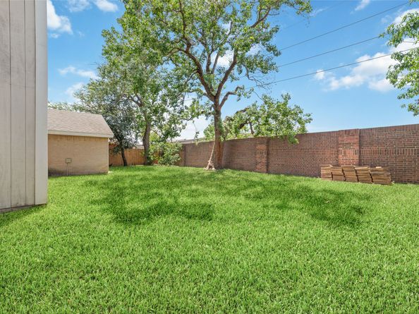 14651 Via Del Norte Drive, Houston TX 77083