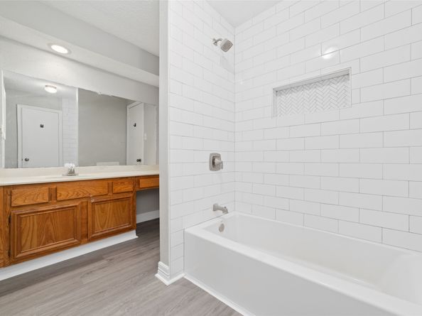14651 Via Del Norte Drive, Houston TX 77083