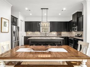 2415 Radcliffe Street, Houston TX 77007