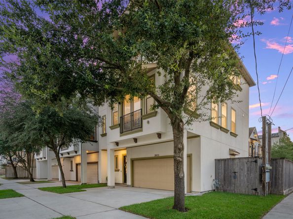 2415 Radcliffe Street, Houston TX 77007