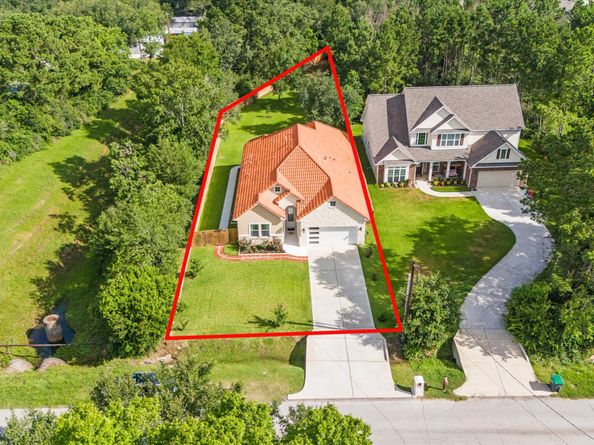 532 Carrell Street, Tomball TX 77375