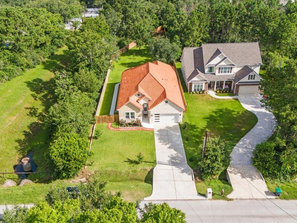 532 Carrell Street, Tomball TX 77375