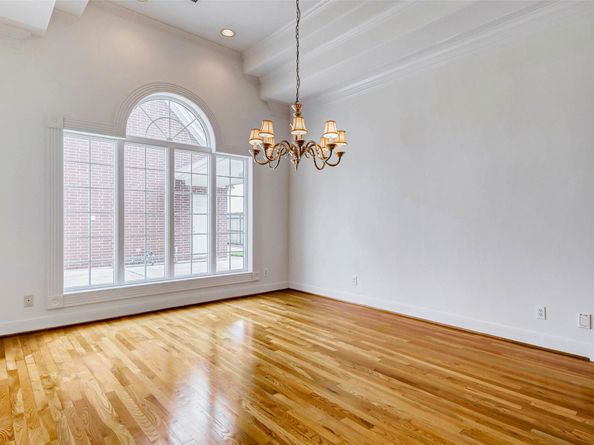 10713 Greenwillow Street, Houston TX 77035