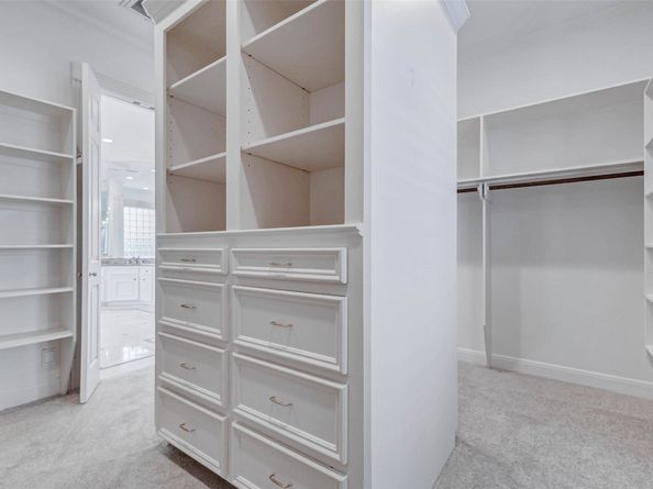 10713 Greenwillow Street, Houston TX 77035