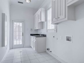 10713 Greenwillow Street, Houston TX 77035