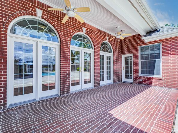 10713 Greenwillow Street, Houston TX 77035