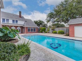 10713 Greenwillow Street, Houston TX 77035
