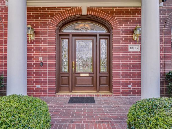 10713 Greenwillow Street, Houston TX 77035