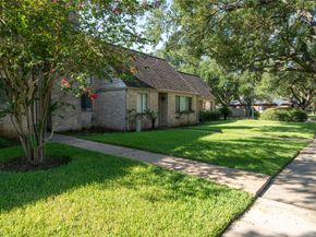 15321 Kingfield Drive 803, Houston TX 77084