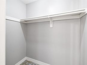 15321 Kingfield Drive 803, Houston TX 77084