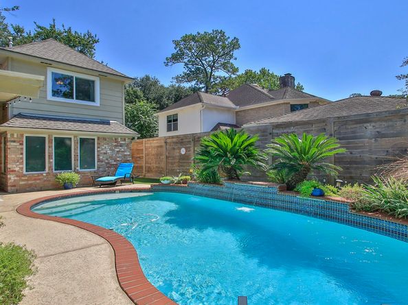 16119 Maplehurst Drive, Spring TX 77379