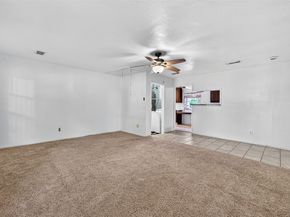 3907 Grapevine Street, Houston TX 77045