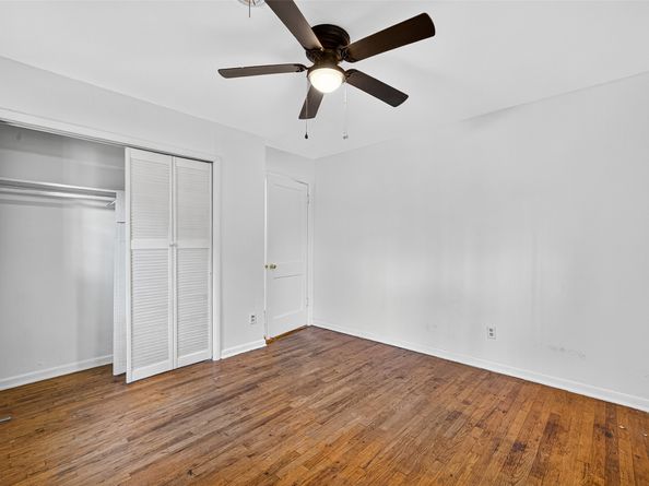 3907 Grapevine Street, Houston TX 77045