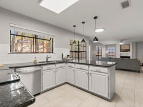 105 Eagle Rock Circle, The Woodlands TX 77381