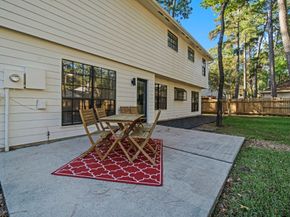 105 Eagle Rock Circle, The Woodlands TX 77381