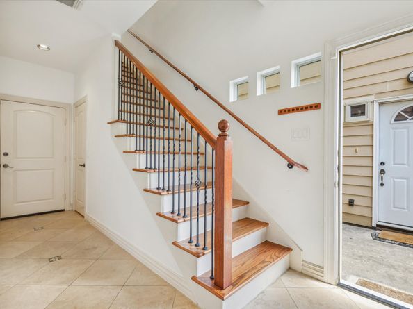 91 Sidney Street, Houston TX 77003