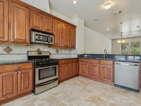 91 Sidney Street, Houston TX 77003