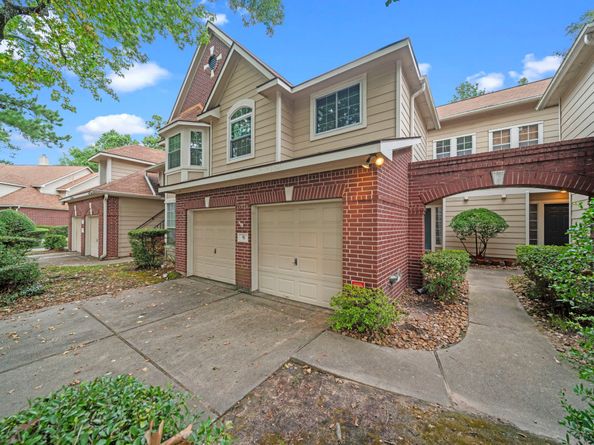 91 N Avonlea Circle, The Woodlands TX 77382