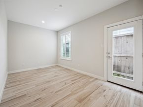 1508 Sabine Street, Houston TX 77007