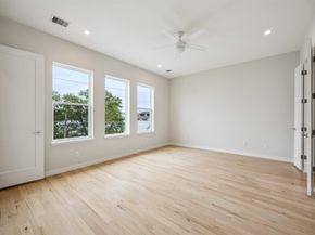 1508 Sabine Street, Houston TX 77007