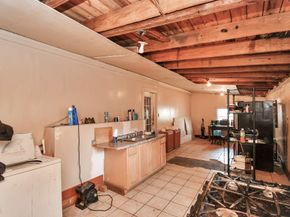 7908 John Street, Houston TX 77012