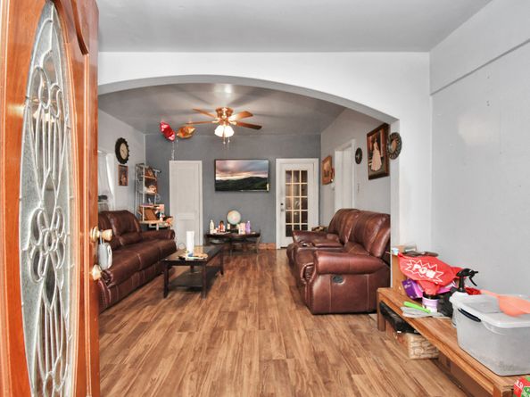 7908 John Street, Houston TX 77012