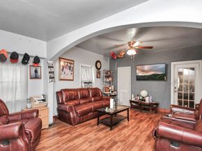 7908 John Street, Houston TX 77012