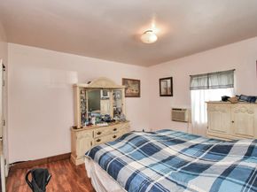 7908 John Street, Houston TX 77012