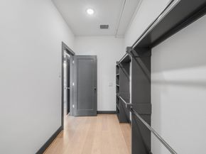 4435 Whitney Oak Lane, Houston TX 77018