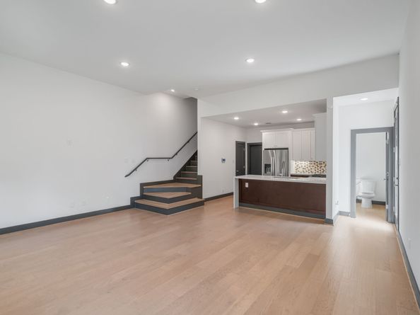 4435 Whitney Oak Lane, Houston TX 77018